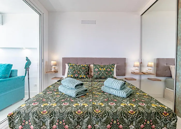 Tucan Next To Siam Park アデヘ